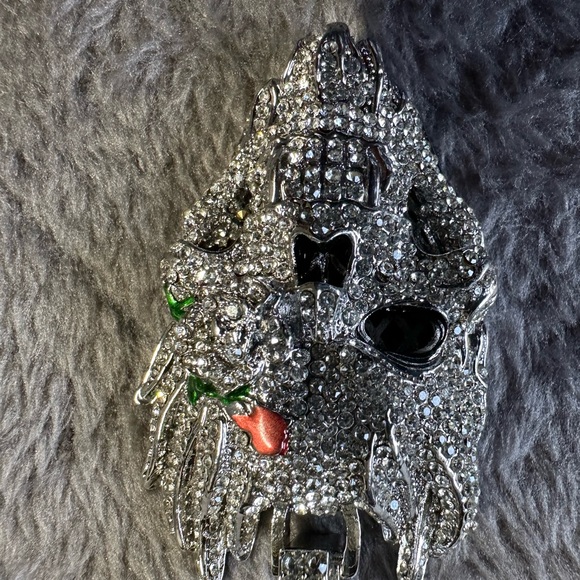 Other - Silver crystal  Skull Pendant
